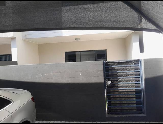 1 BEDROOM APARTMENT FOR SALE IN NORTH RIDING